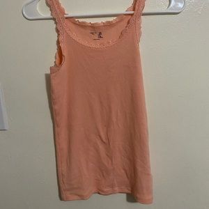 Peach tank with lace